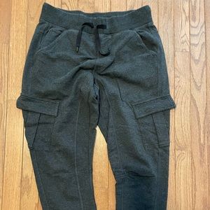 Lululemon Carry & Go Pant Woman’s Size:8